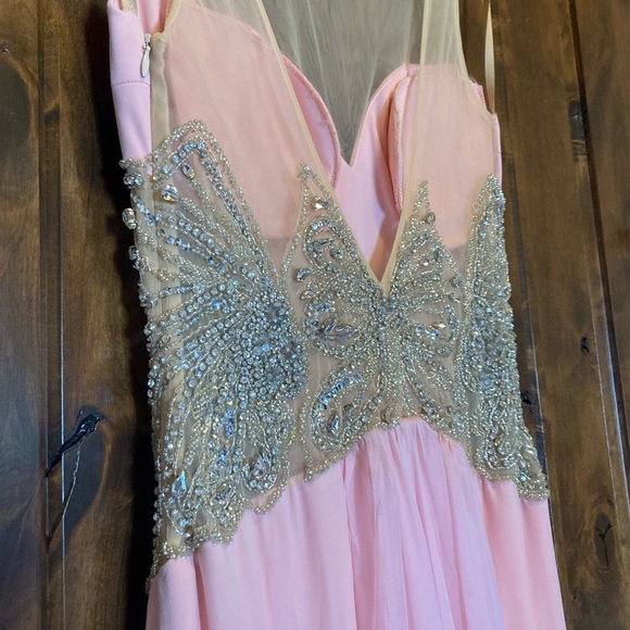 JOVANI Baby Pink Embellished Gown Sz. 6 - Picture 6 of 7